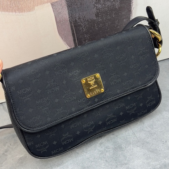 🌵MCM Black Crossbody Bag🌵 - Picture 3 of 15